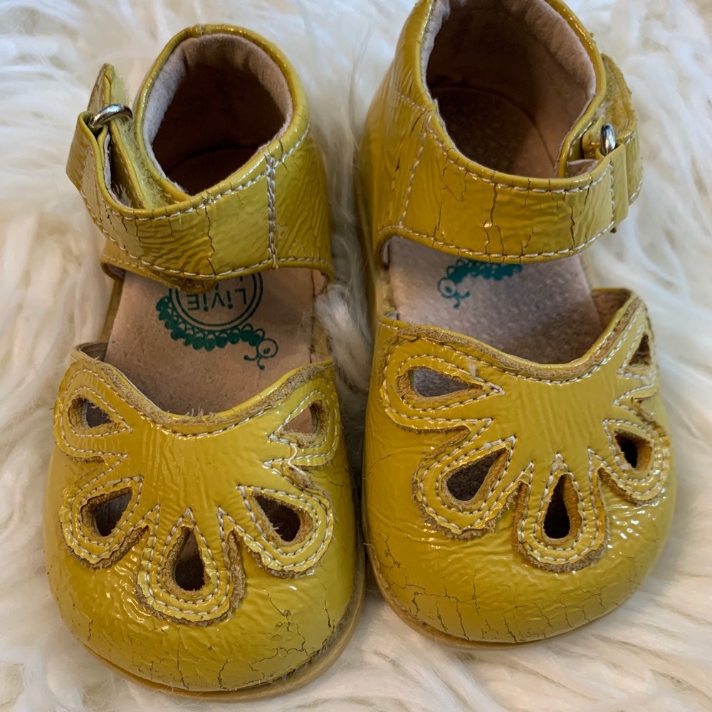 ✔️SOLD✔️Livie & Luca mustard petal shoes